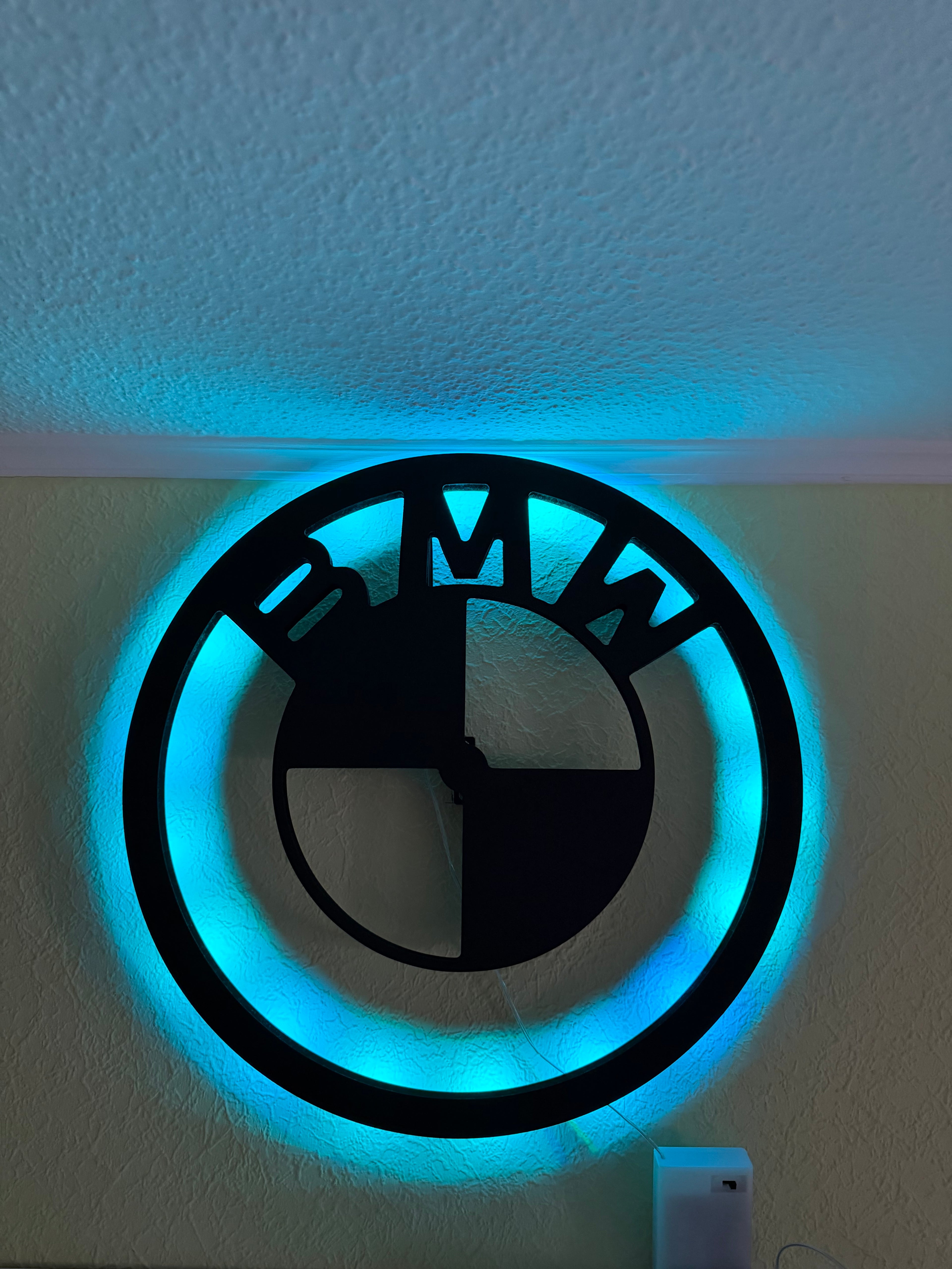 BMW Logo mit LED Beleuchtung Wand Dekoration